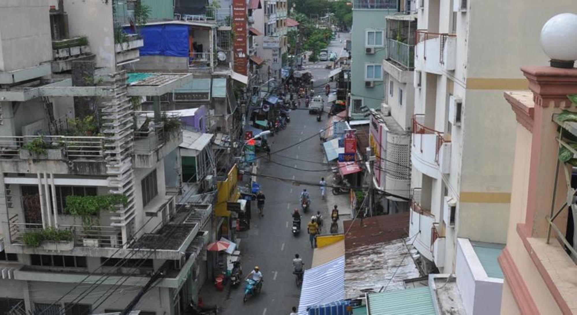 Ha Vy Hotel Ho Chi Minh-stad Buitenkant foto