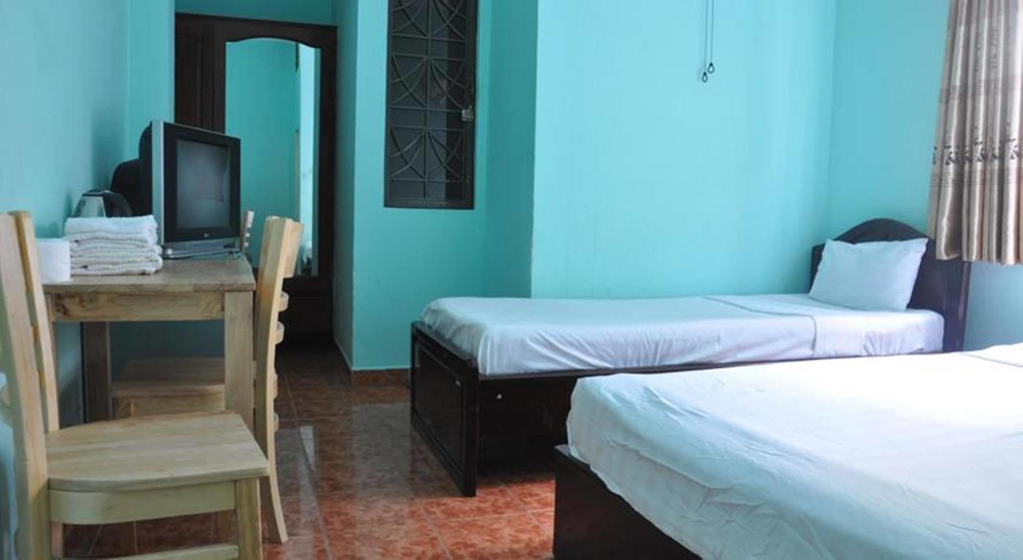 Ha Vy Hotel Ho Chi Minh-stad Buitenkant foto