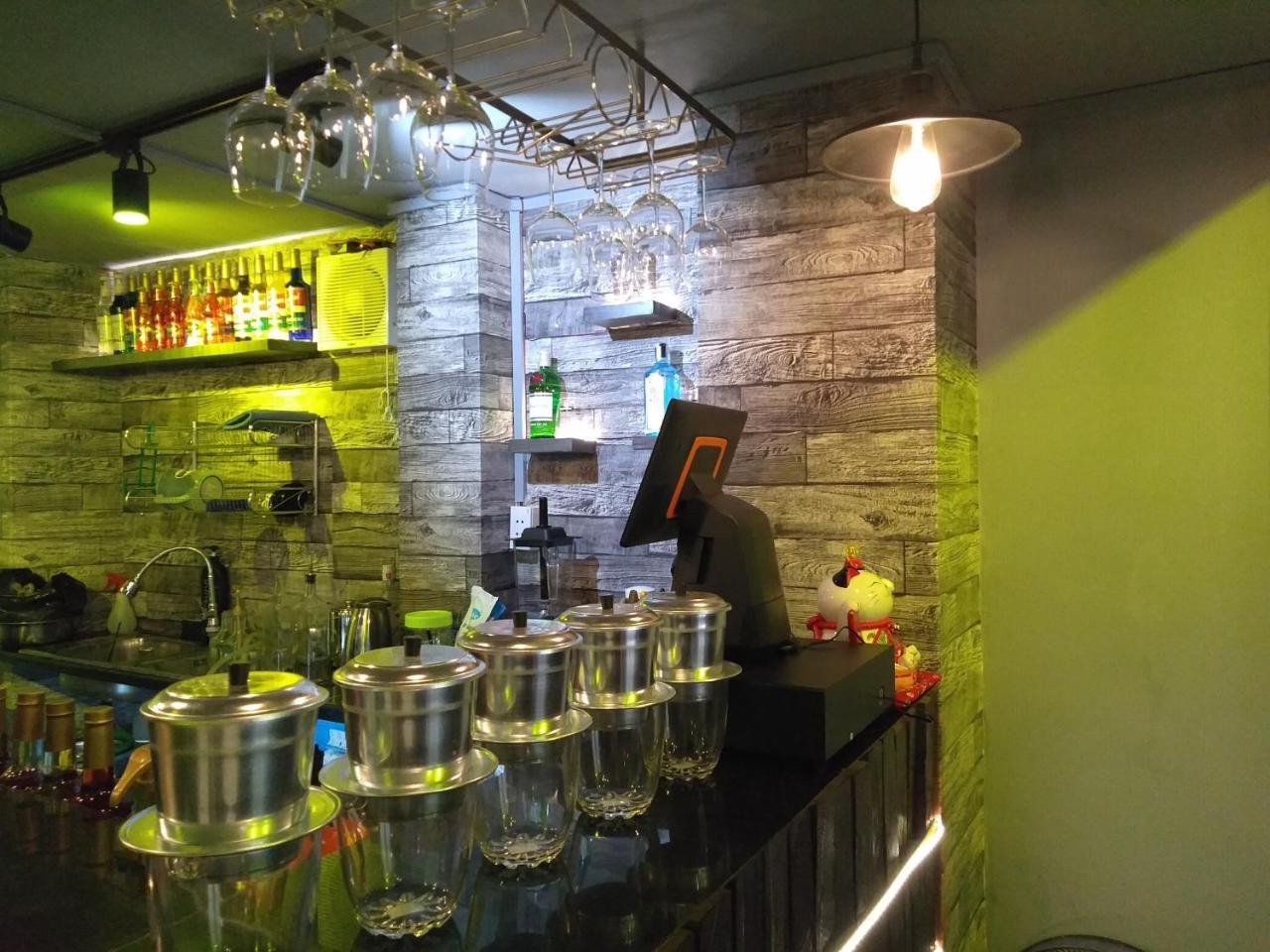 Ha Vy Hotel Ho Chi Minh-stad Buitenkant foto