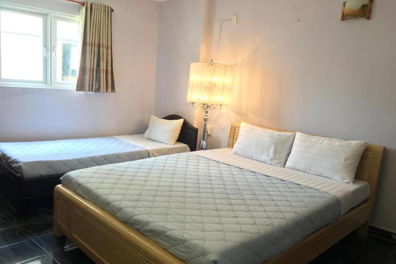 Ha Vy Hotel Ho Chi Minh-stad Buitenkant foto