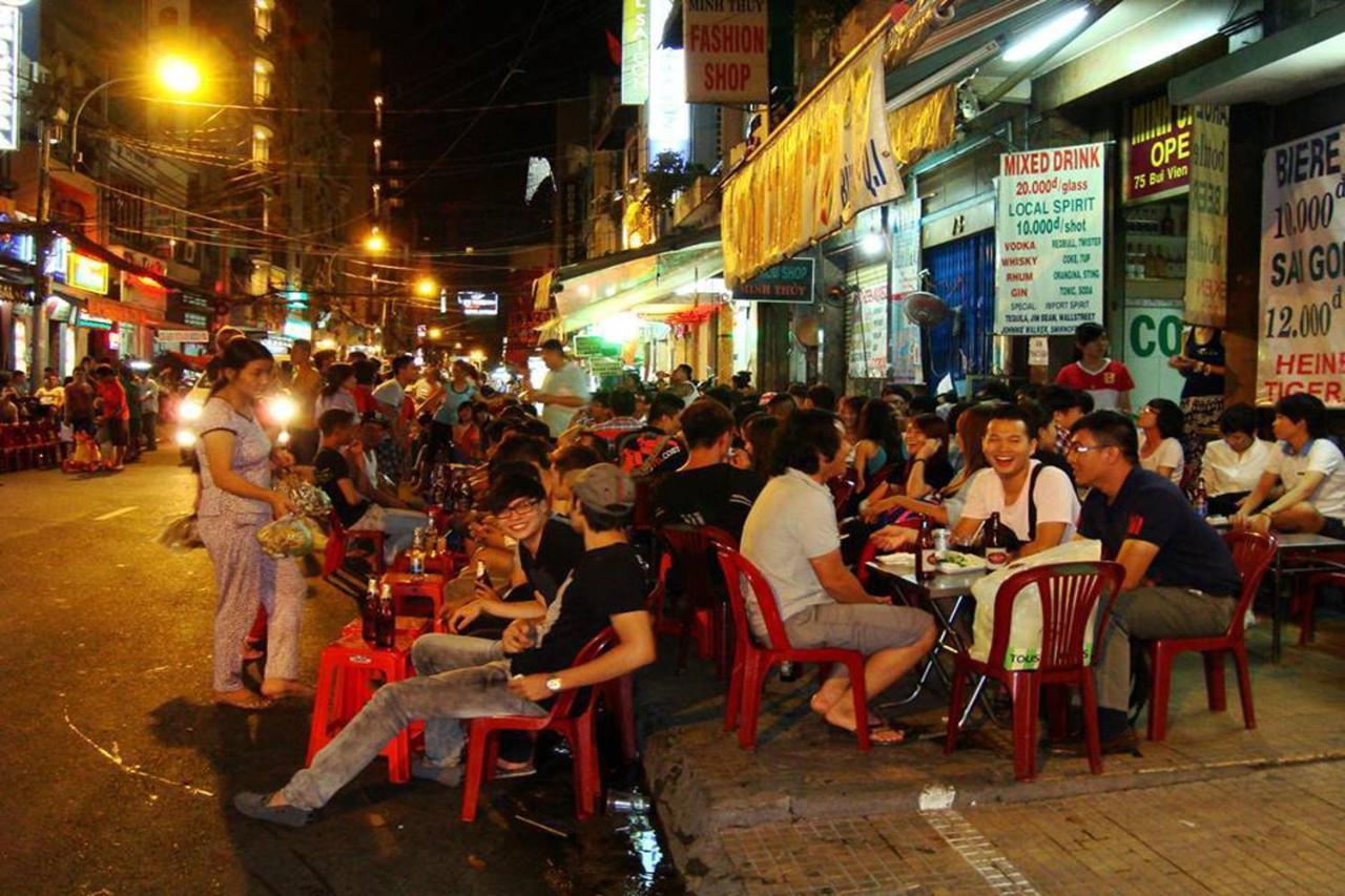 Ha Vy Hotel Ho Chi Minh-stad Buitenkant foto